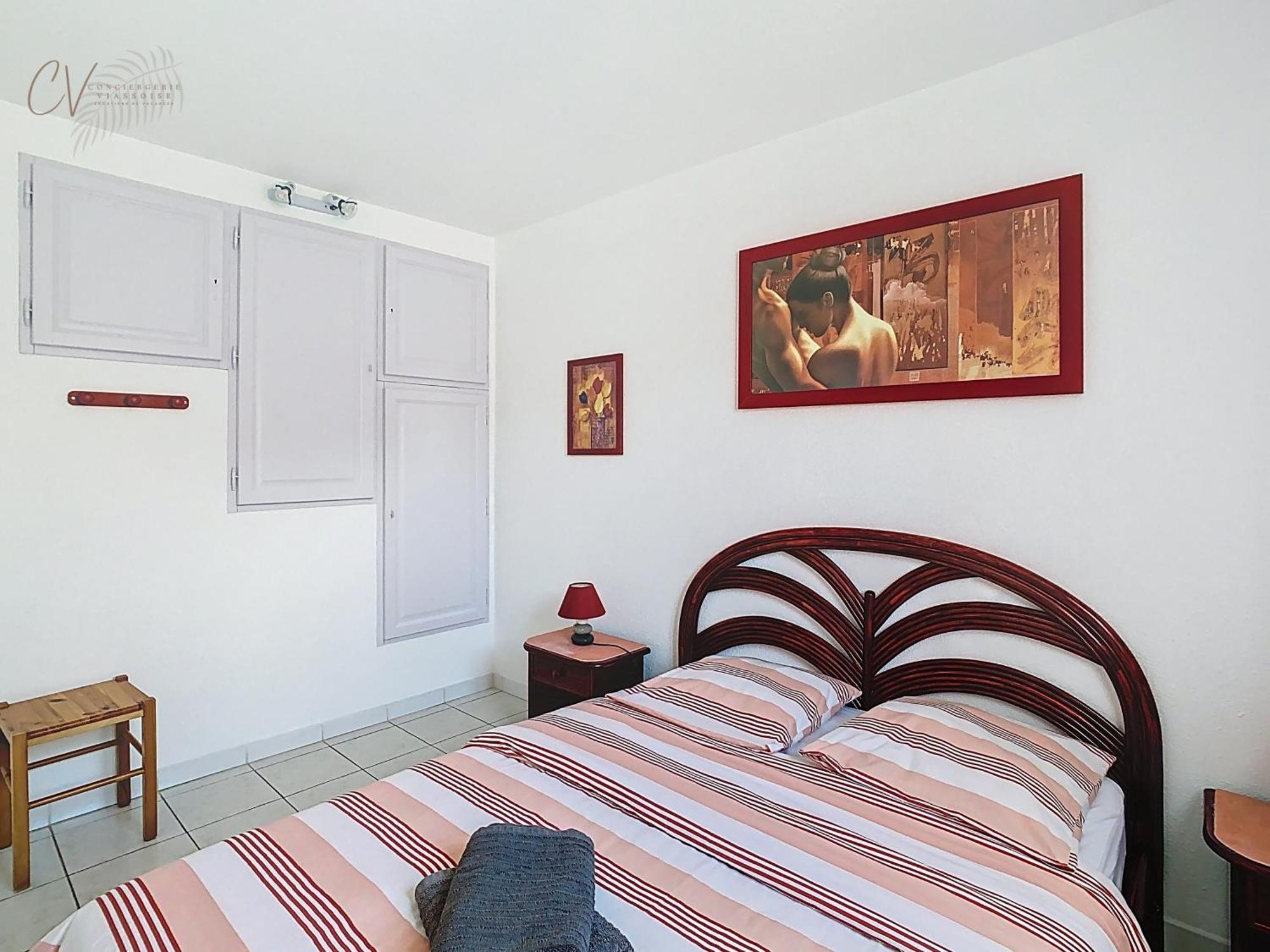 Petit Coin De Paradis Dans Residence Avec Piscine Vias Exteriér fotografie